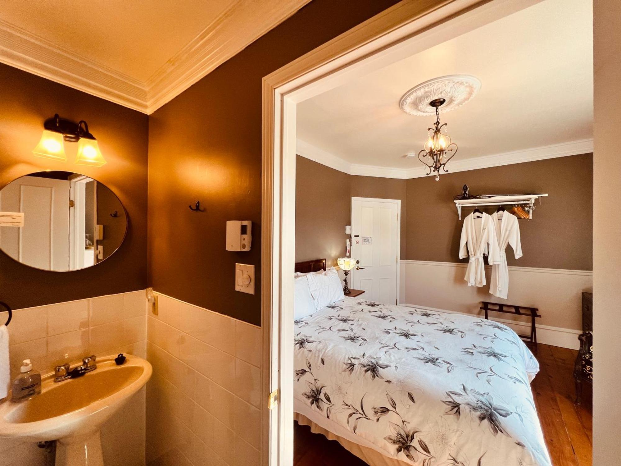 Le Chateau Du Hotel 3*